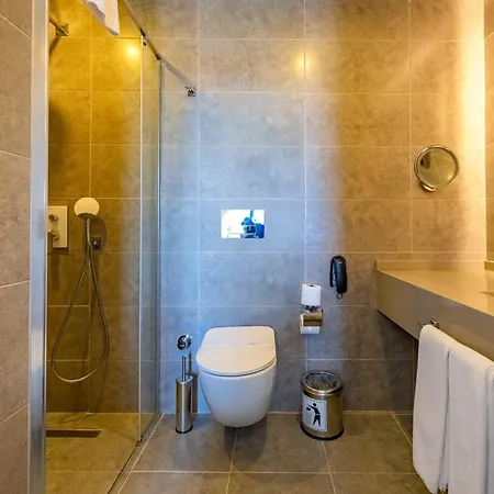 Hotel The X 5*